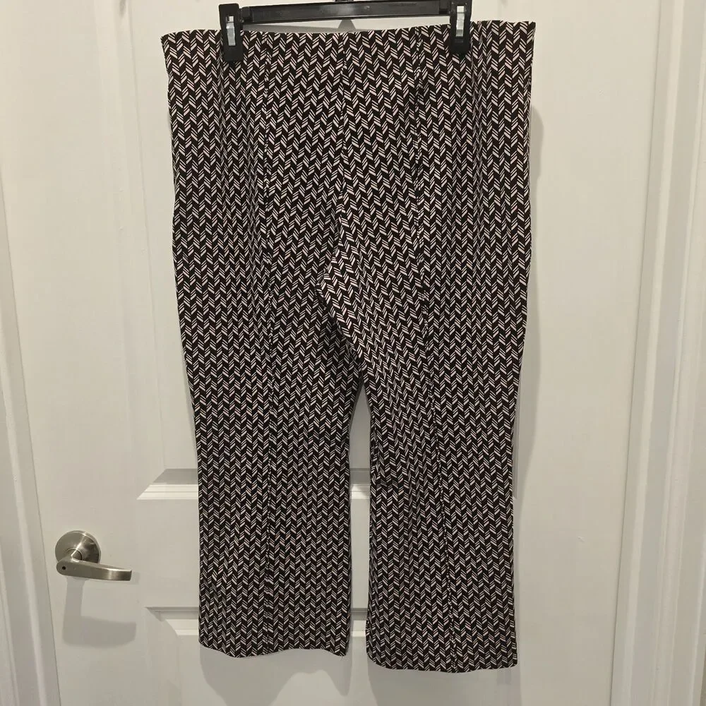 Maeve Black & Pink Geometric Cropped Pants